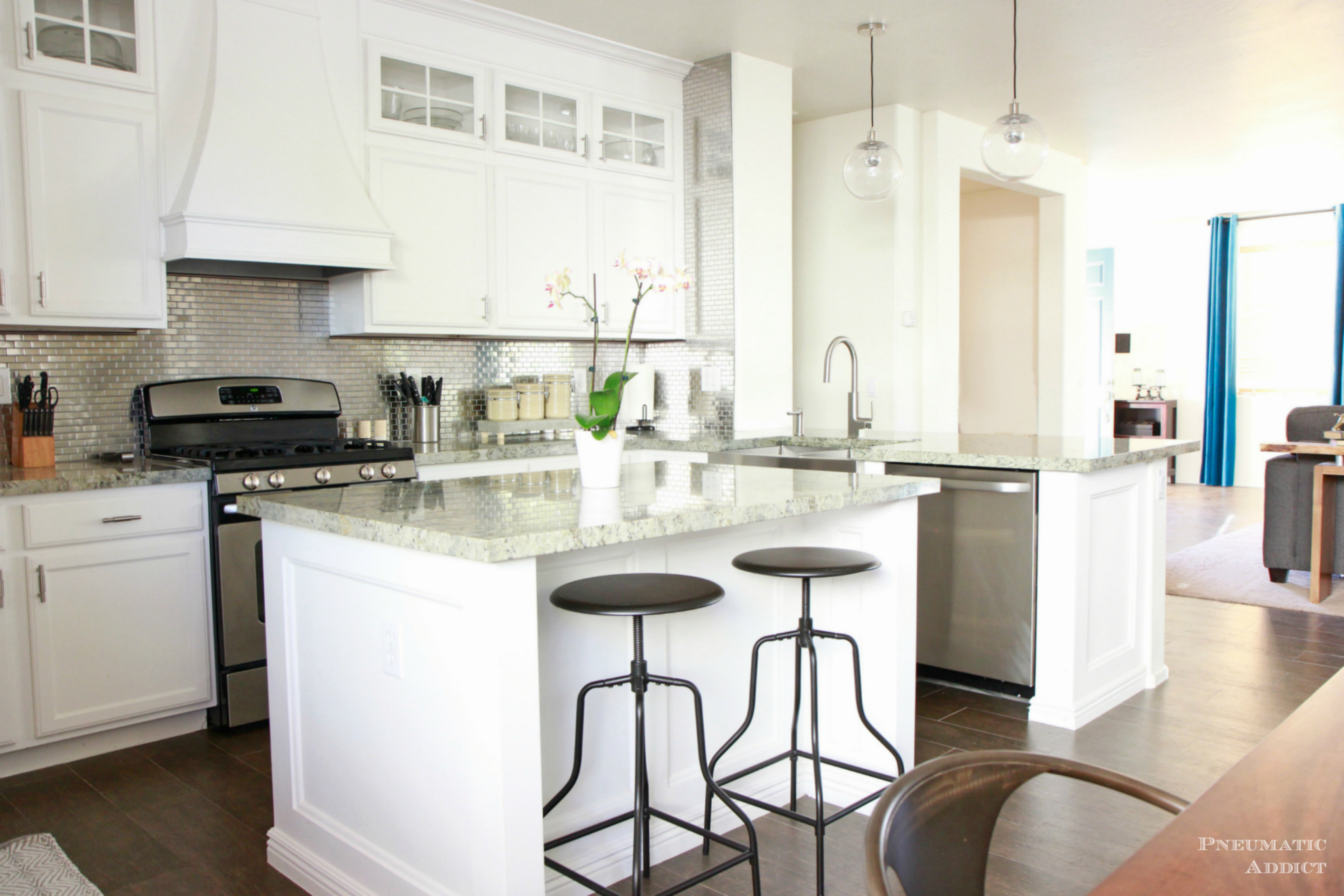 11 best white kitchen cabinets - design ideas for white cabinets MSCWKSG