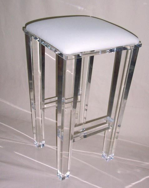 acrylic lucite furniture - chairs and barstools. so beautiful. what a great QAYCLVY