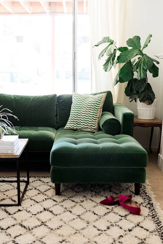 green sofa 10 decorating blogs that make designing on a budget a whole lot easier. VUAKLEF
