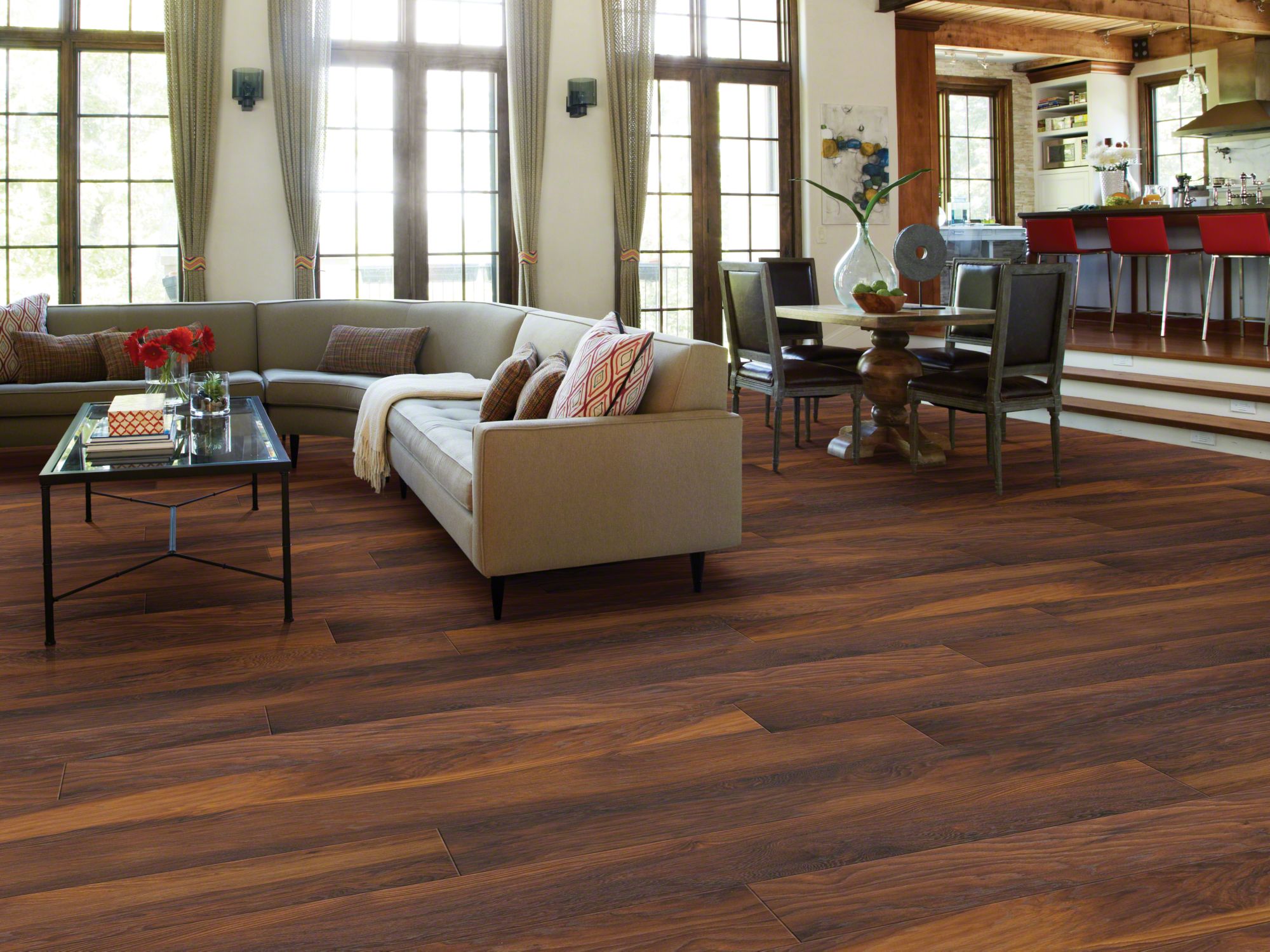 Laminate Wood Flooring for Extra Classiness in Your Home