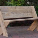 outdoor benches here are a couple of diy benches that would provide casual and attractive GHCFBHF