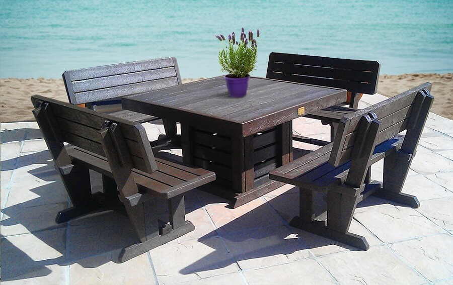 recycled plastic garden furniture set near the ocean RKTAWOP