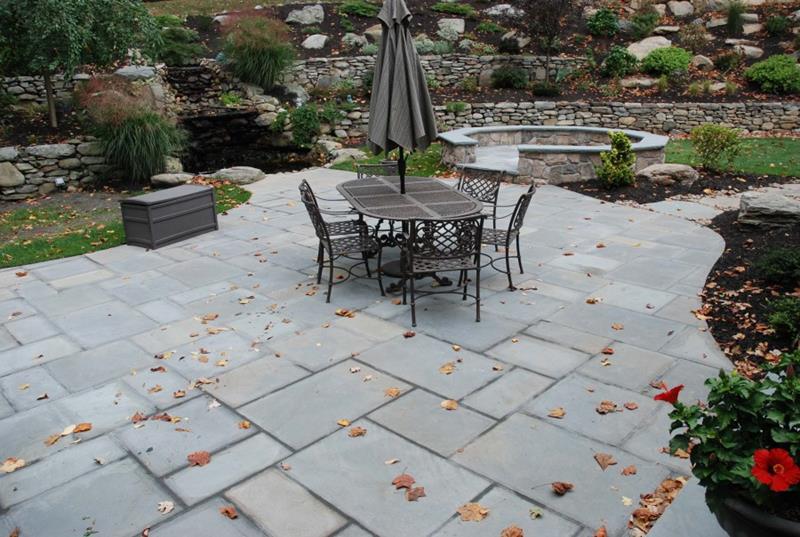 Benefits of laying stone patio – a brief guide