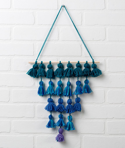 wall hangings tassel wall hanging free craft pattern lw5243 OVTZMYA