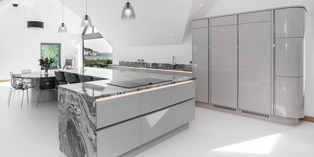 Bespoke Kitchens contemporary kitchens UOFWHXG