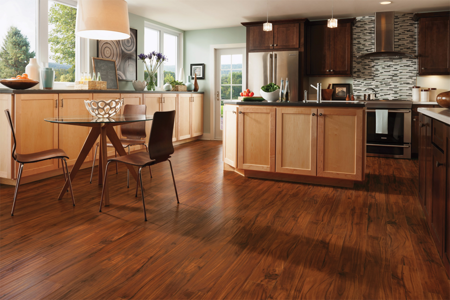 best laminate flooring DGKBWRM