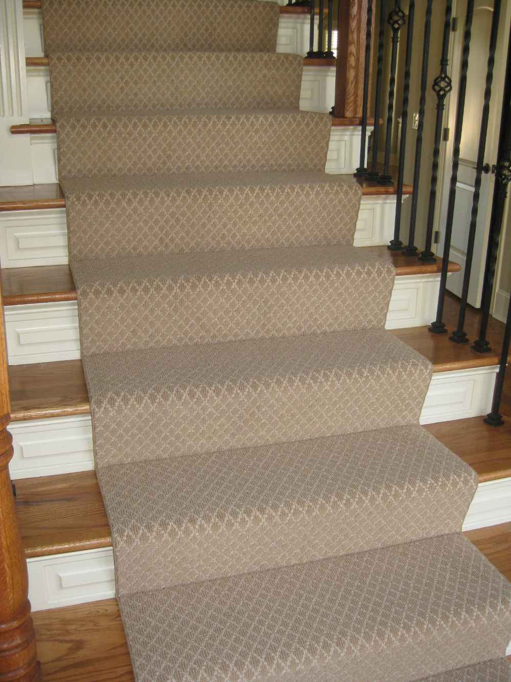 carpet runner on carpet plastic carpet runners for stair NPORMAM