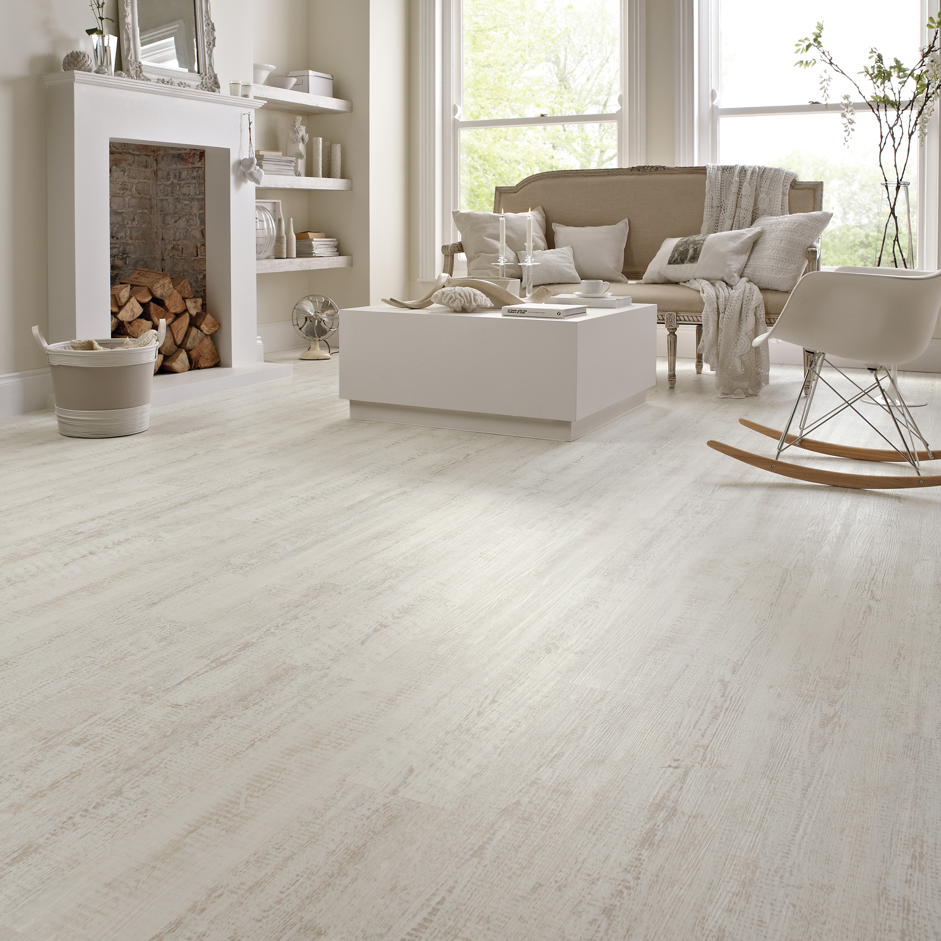 karndean flooring kp105 white painted oak living room flooring - knight tile ... CODAHQC