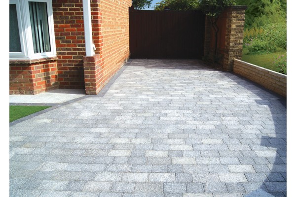 natural paving - fossestone - block paving - birch - project pack RNUZGEA