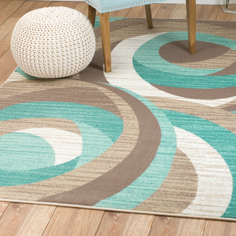 Shopping for an area rug- what to keep in mind