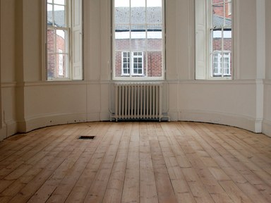 this gif of a man oiling a wood floor is insanely soothing USALSFF