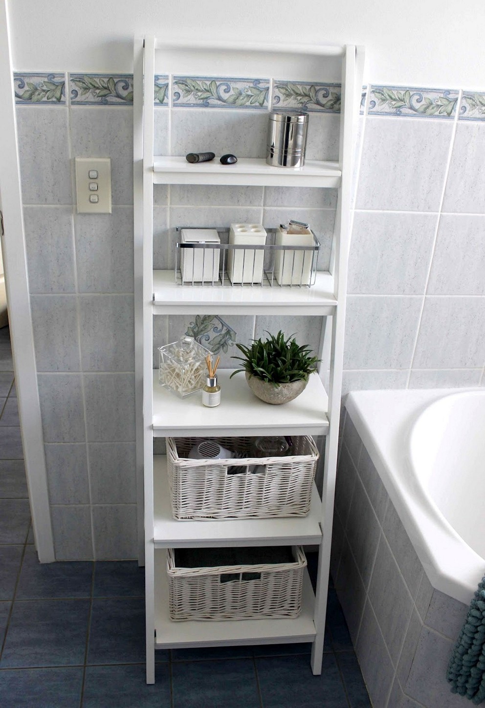 bathroom organization ideas for small bathrooms inspiring design QUYVFBE