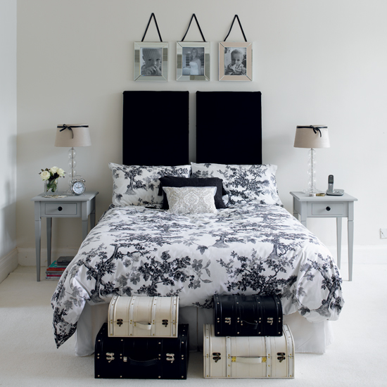 Black and White Bedroom Ideas for Small Rooms