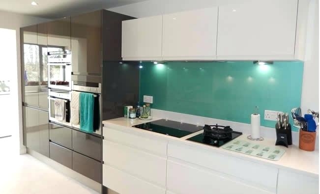 black and white kitchens with a splash of colour black and GUPPFOX