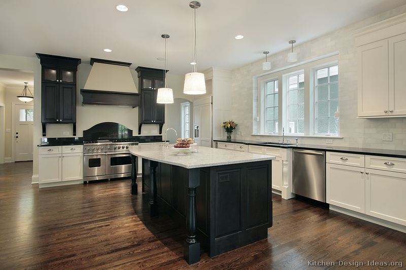 black and white kitchens with a splash of colour traditional black and white kitchen FPKRGYV