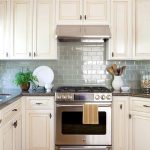 kitchen backsplash ideas with white cabinets kitchen backsplash ideas | better homes u0026 gardens KDYOCKJ