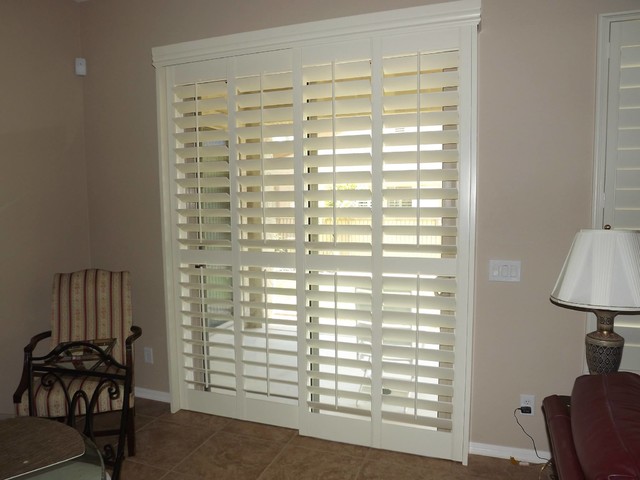 Plantation Shutters for Sliding Glass Doors for Your Modern Home