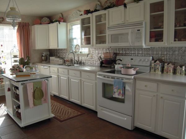White Kitchen Cabinets With White Appliances: Food for Thought