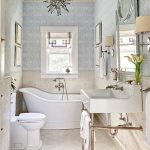 Traditional Bathroom Decor Ideas