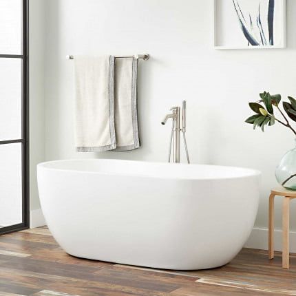 Bathtubs: Hundreds in Stock + Free Shipping | Signature Hardware