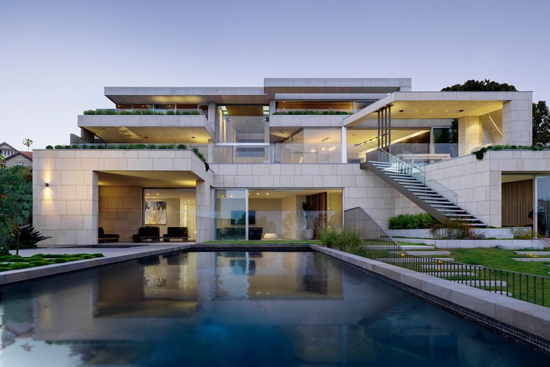 Contemporary Architecture Project with Stunning Sydney View by SAOTA