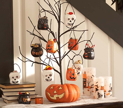 Boolishiously Fun Halloween Home Decor! - Bob Ashworth