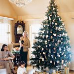 Martha's Holiday Decorating Ideas | Martha Stewart