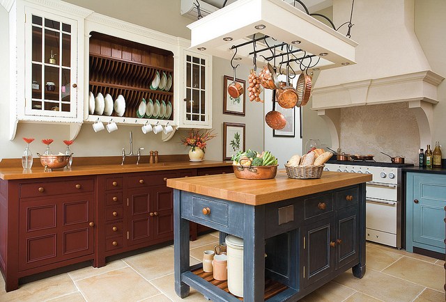 5 Kitchen Island Design Ideas for Your First Ever Kitchen Island