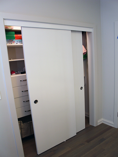 Lincoln Park Sliding Closet Doors - Chicagoland Storage Solutions