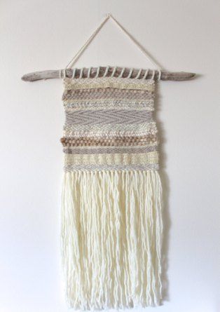 The Best tutorials for DIY woven WALL HANGINGS - diy woven wall