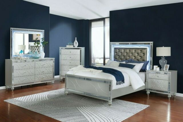 Elegant 5 Piece Bedroom Set Faux Crocadile Finish With LED .