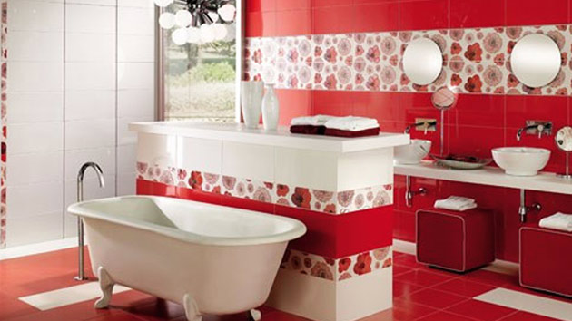 15 Lovely Bathrooms with Decorative Wall Tiles | Home Design Lov