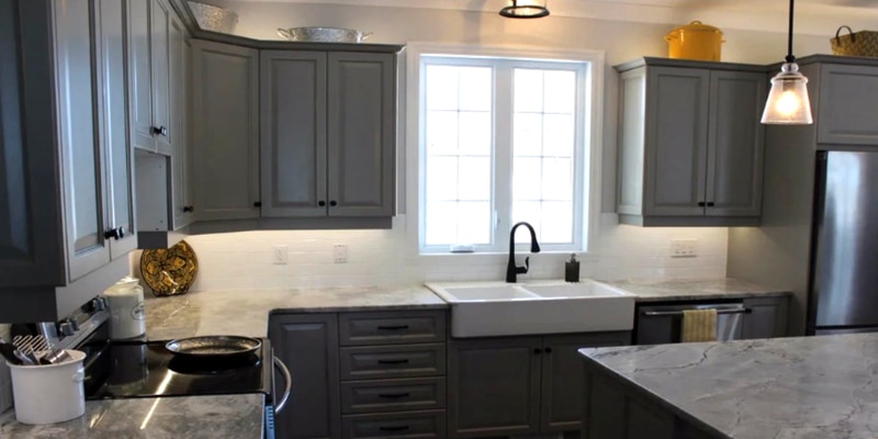 3 Best Colors to Paint Your Kitchen Cabinets for the Spring .