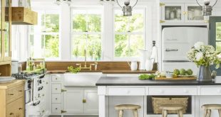 16 Best White Kitchen Cabinet Paints - Painting Cabinets Whi