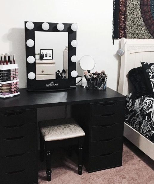 Black Bedroom Vanity