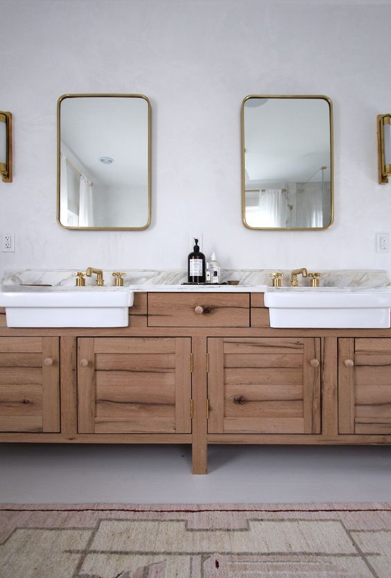 apron front sinks in the bathroom: one trend, two ways — dlgh