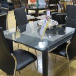 Pros and Cons of a Glass Dining Table | Home M