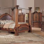 OMG! This is aVery classy king bedroom sets, i wish i had on