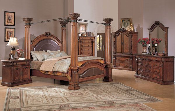 OMG! This is aVery classy king bedroom sets, i wish i had on