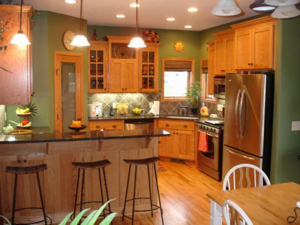 Kitchen Paint Colors with Oak Cabinets | Kitchen cabinets decor .