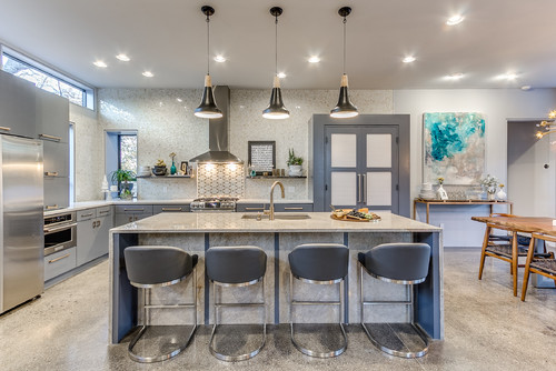 How Many Pendants Do You Hang Over a Kitchen Islan