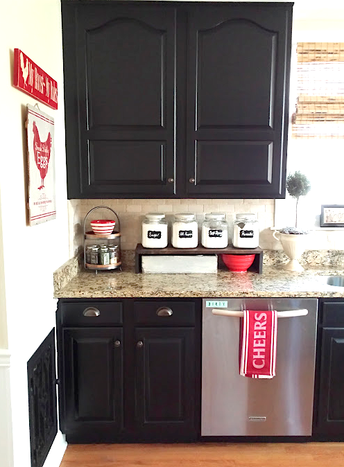 Painted kitchen cabinets with General Finishes Lamp Black Milk .