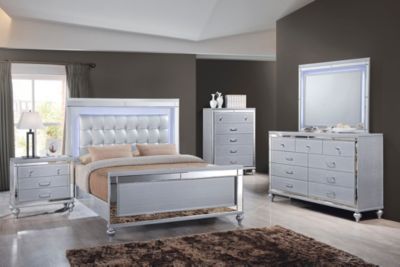 Valentino Silver 5 Piece Queen Bedroom Set in 2020 | Bedroom sets .