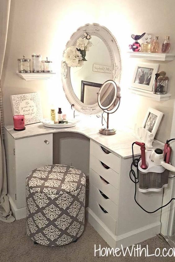 15 Super Cool Vanity Ideas For Small Bedrooms | Decor Home Ide
