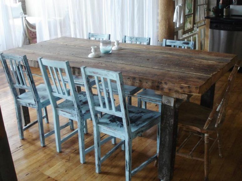 Dining Room, Rustic Kitchen Table Gray Fabric Chairs On Rug .