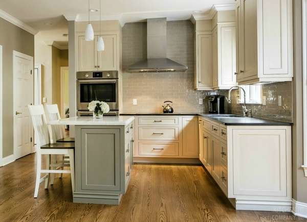 15 Small Kitchen Island Ideas That Inspire - Bob Vi