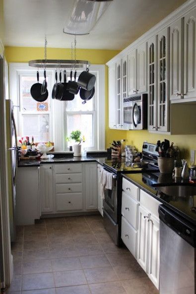 52+ ideas for kitchen ideas yellow walls cupboards | Yellow .