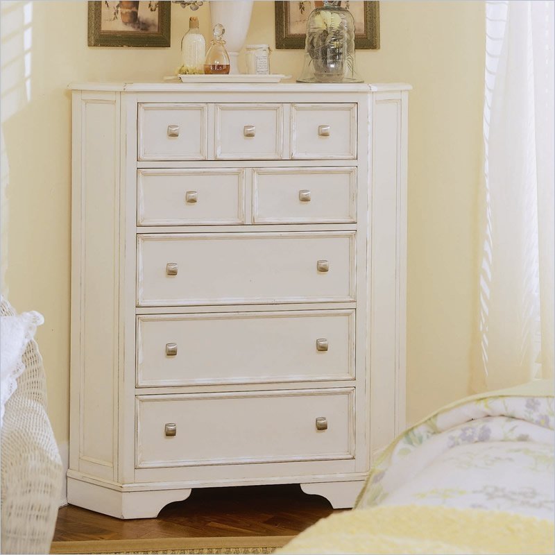 Corner Bedroom Vanity