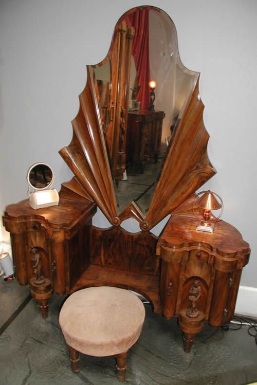 Antique Bedroom Vanity