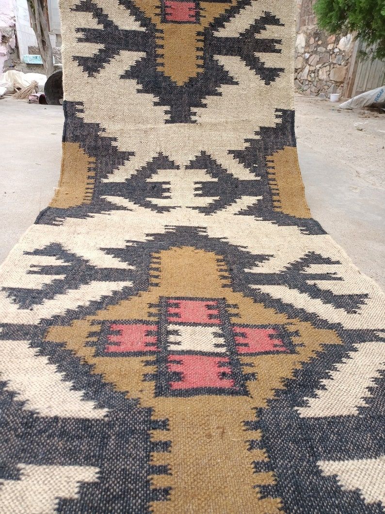 Why dhurrie rugs are popular among homeowners